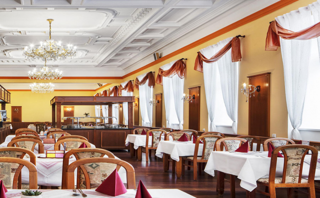 Restaurace